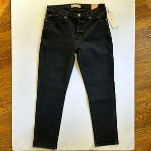 Seven for all Mankind Josefina Slim Boyfriend, size 28, NWT